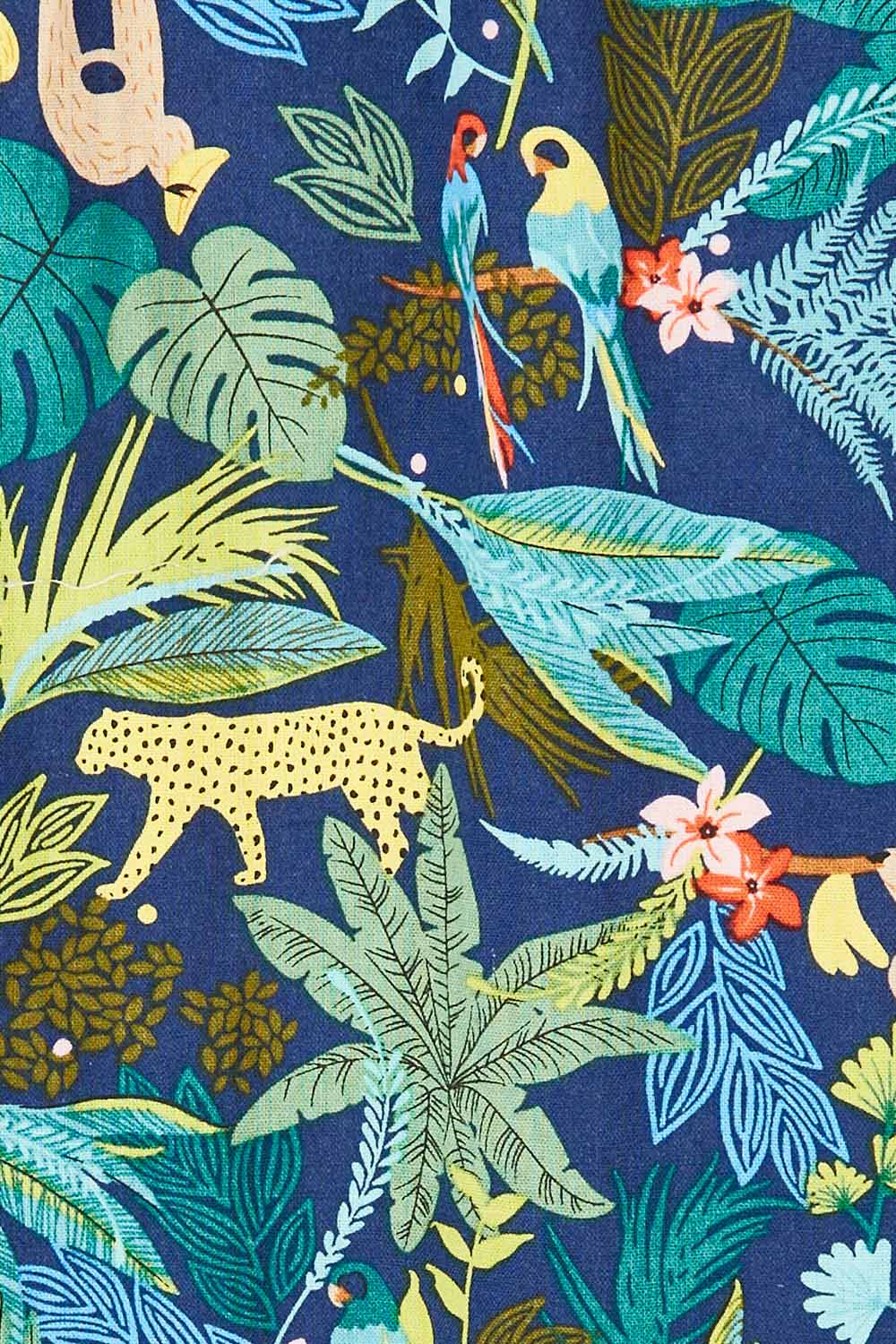 Product shot of the Printed Tunic in colour Jungle (Blue), detail