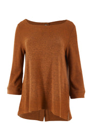 Product shot of the Hedgrow Top in colour Ginger, from the front
