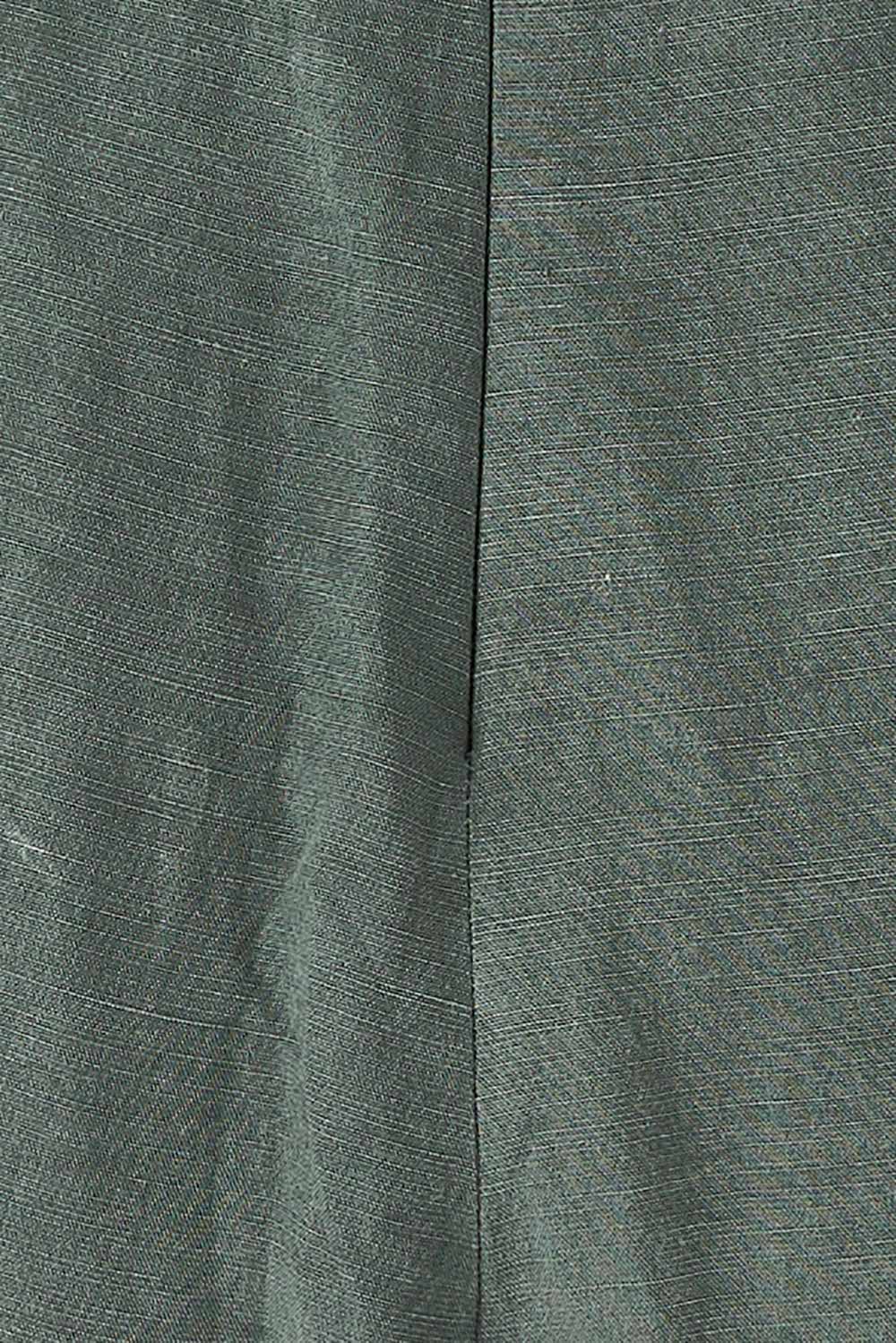 Product shot of the Linen Blend Jumpsuit in colour Green (Green), detail