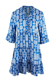 Product shot of the Angelina 3/4 Sleeve Tunic in colour Navy (Blue), from the front