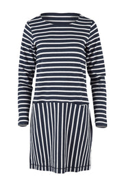 Product shot of the Preloved Hester Tunic Dress in colour Midnight (Blue), from the front