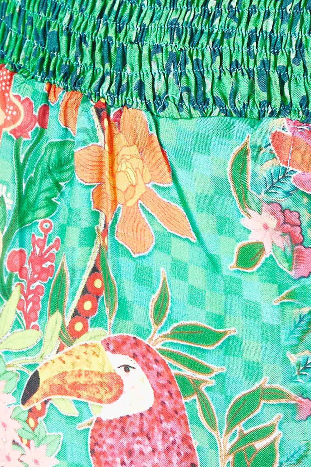 Product shot of the Eastern Pant in colour Emerald (Green), detail