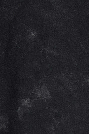 Product shot of the Hollywood 90'S Relax L/S Tee in colour Blackwash (Black), detail