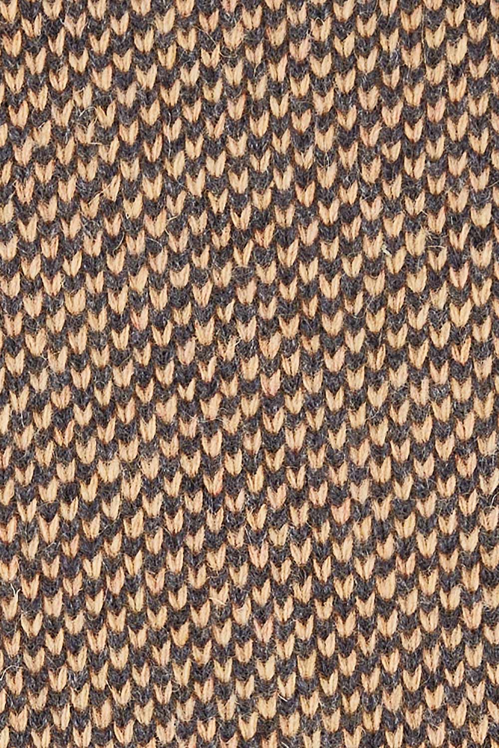 Product shot of the Birdseye Vest in colour Charcoal, detail