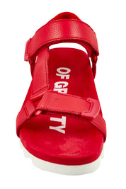 Product shot of the Sandal Tooth Leather Wedge in colour Fiestared (Red), detail