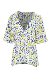 Product shot of the Tystnad Blouse in colour YellowPtl, from the front