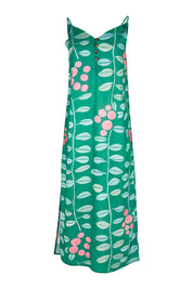 Product shot of the Flytande Maxi Dress in colour Grejuniper (Green), from the front