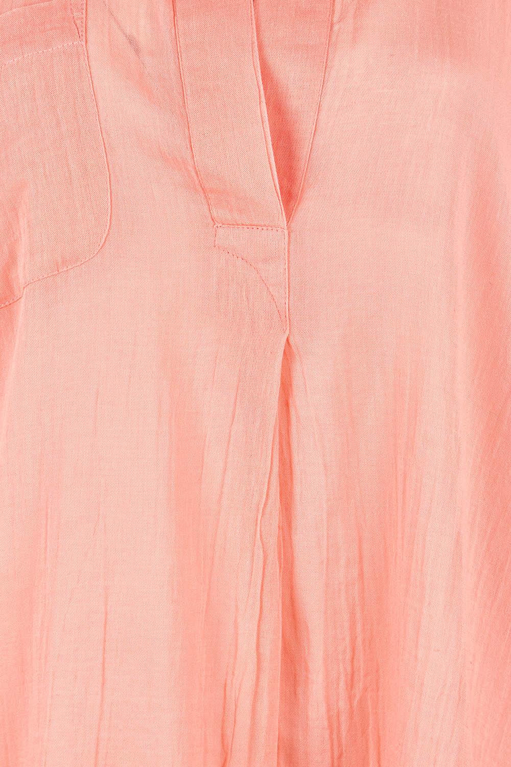 Product shot of the Resort Painters Shirt in colour Coral (Pink), detail