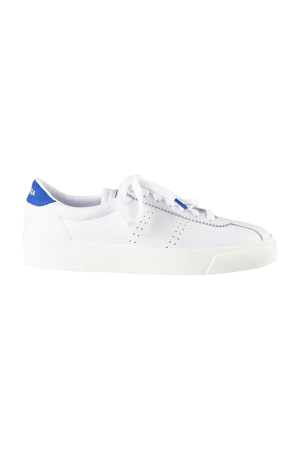 Product shot of the 2843 Club S Comfort Leather Sneaker in colour Whitebluer (White), from the front