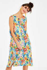 Model Courtney wearing size 10 of the Zoey Shift Dress in colour Meadow (Blue), from the front, cropped image