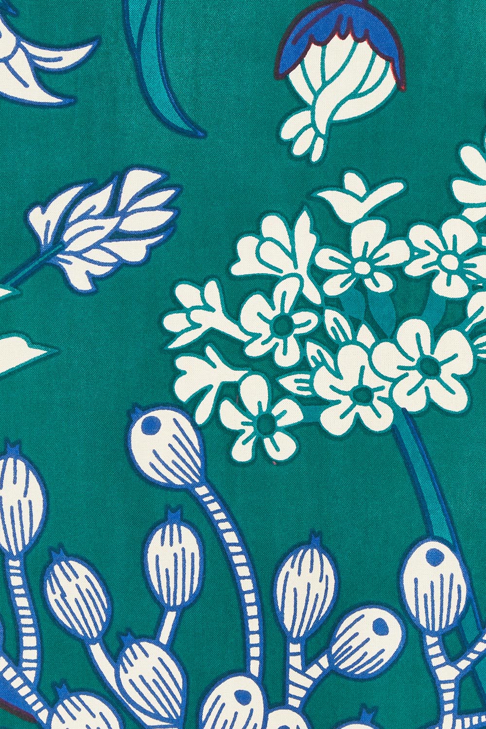 Product shot of the Harriet Blouse in colour Deepgreen (Green), detail