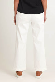 Model Riina wearing size S of the Carpenter Wide Leg Jean in colour Ivory, from the back