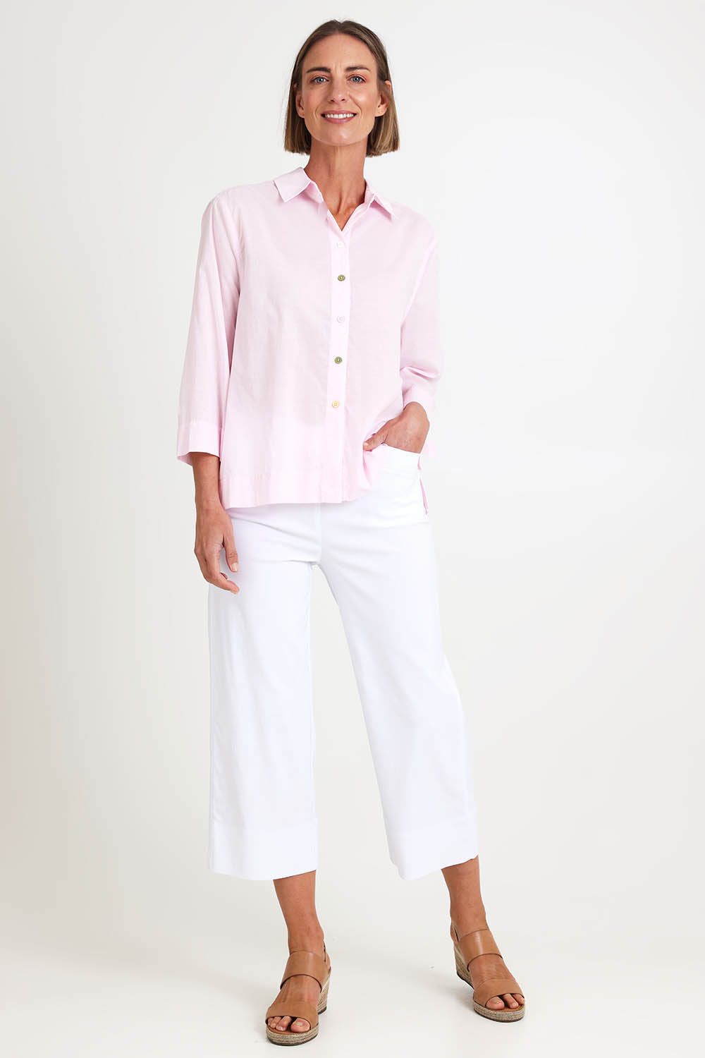 Model Riinar wearing size 10 of the Zara Wide Leg Pant - White in colour White, from the front