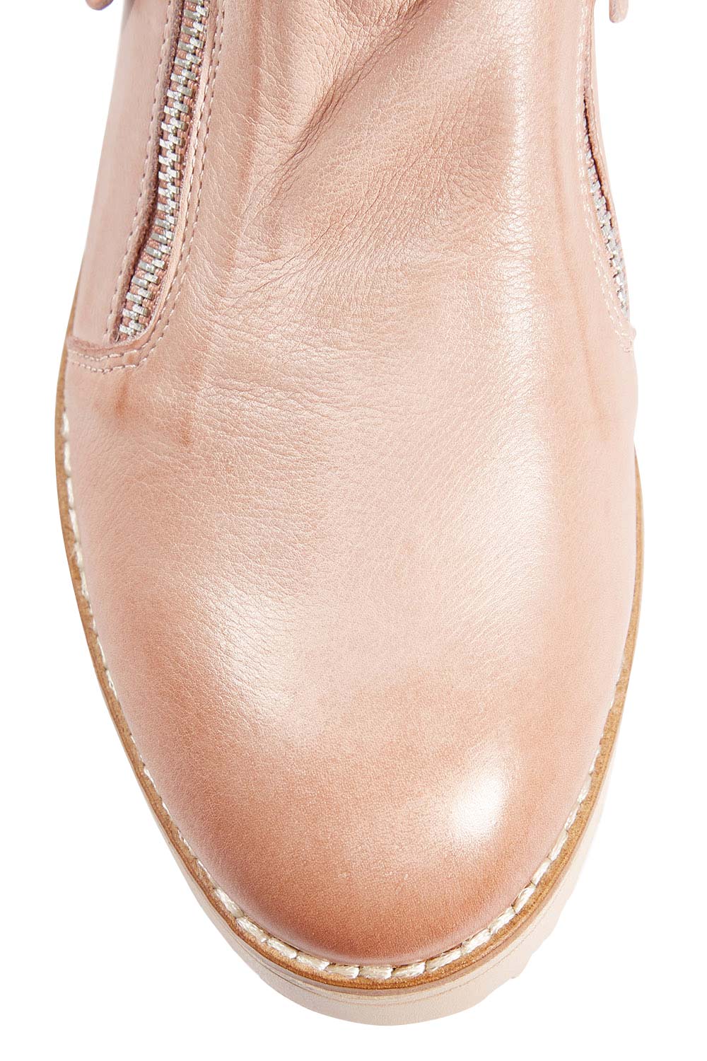 Product shot of the Ohmy Ankle Boot in colour Cafenude, detail