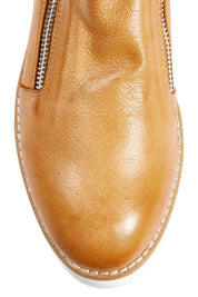 Product shot of the Ohmy Ankle Boot in colour DkTanWhite, detail