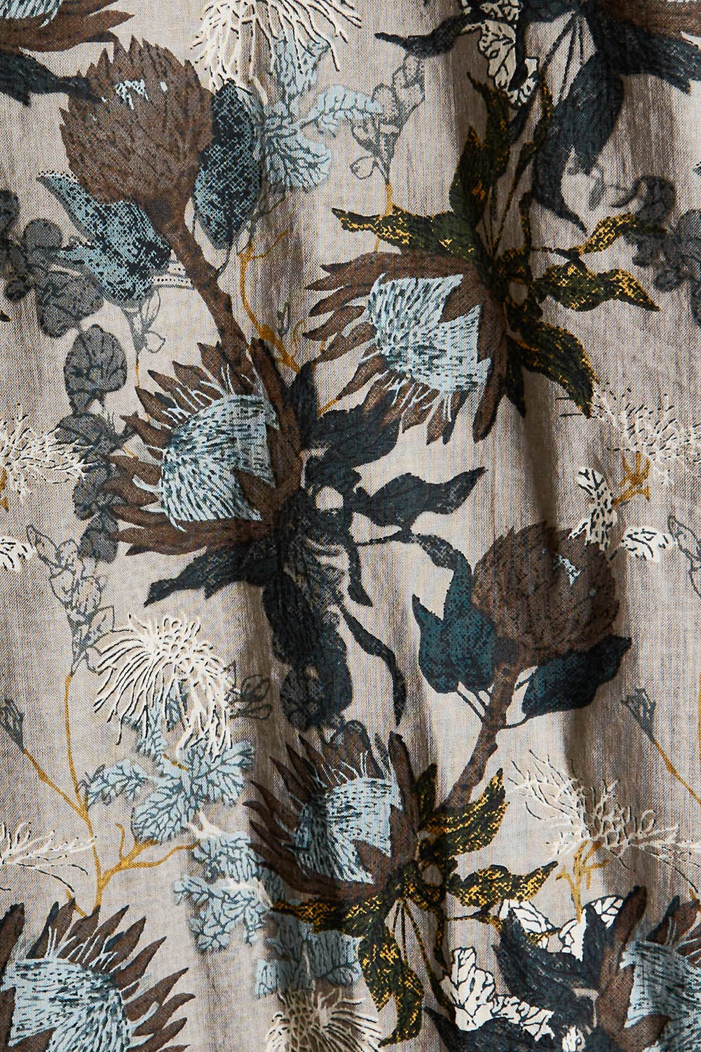 Product shot of the Cotton Long Sleeve Pyjama Set in colour Protea (Green), detail