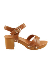 Product shot of the Lulu Clog Heel in colour Tan, from the front