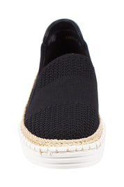 Product shot of the Queen Stretch Flat in colour Black (Black), detail