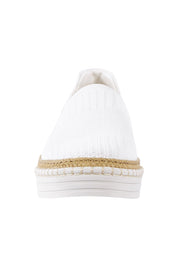 Product shot of the Queen Stretch Flat in colour White (White), detail