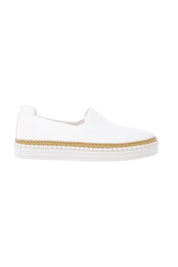 Product shot of the Queen Stretch Flat in colour White (White), from the front