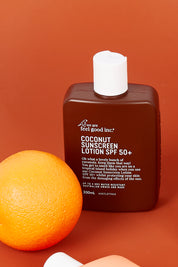 A model wearing size OneSize of the Coconut Sunscreen 50+ Lotion in colour Coconut, from the front, showing the whole outfit