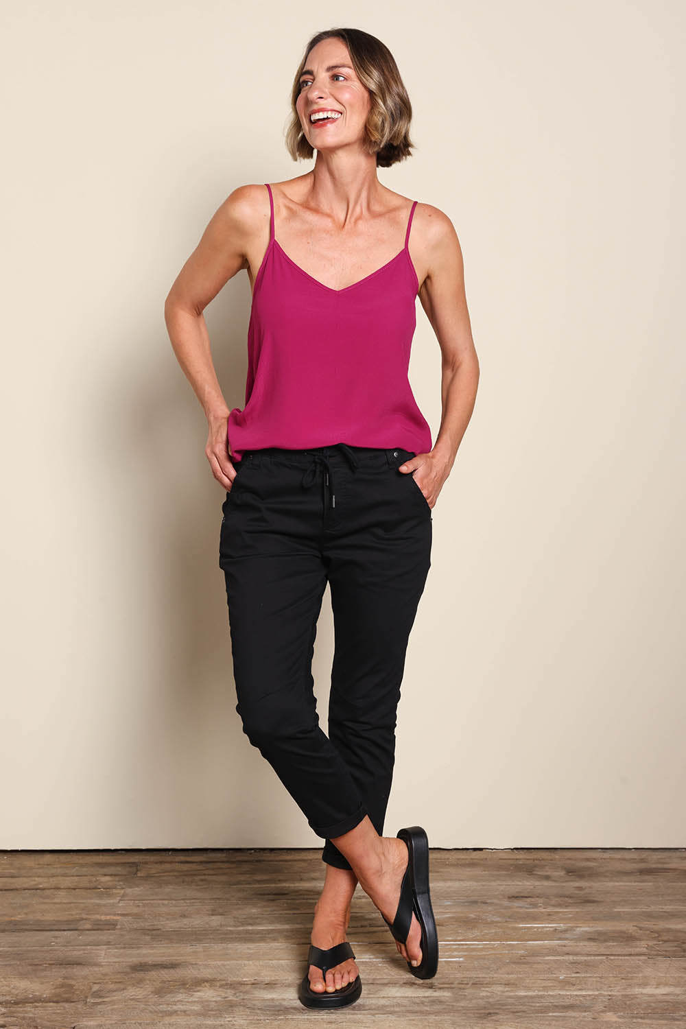 Robin Drawstring Pull On Pant - Black