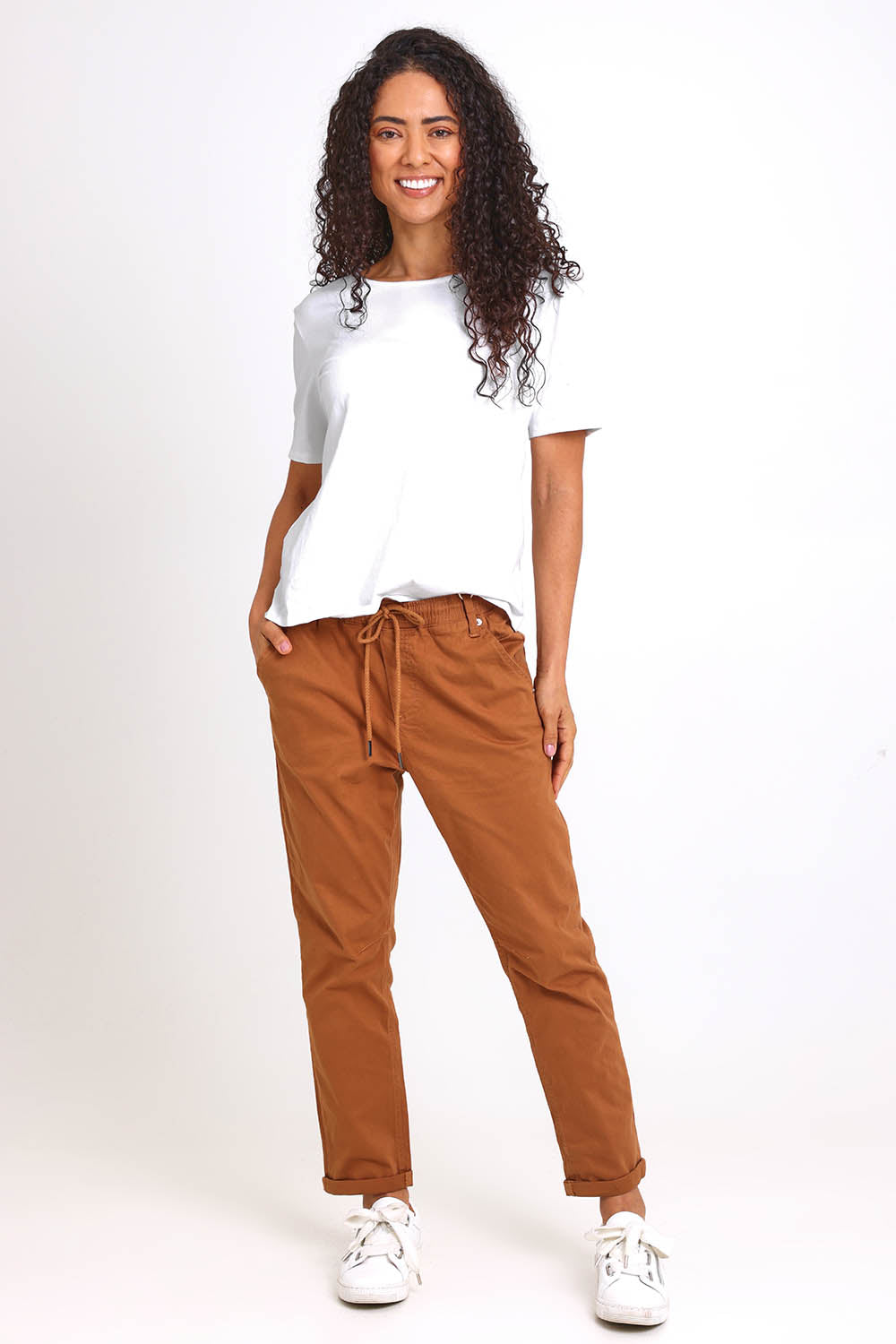 Robin Drawstring Pull On Pant - Chocolate