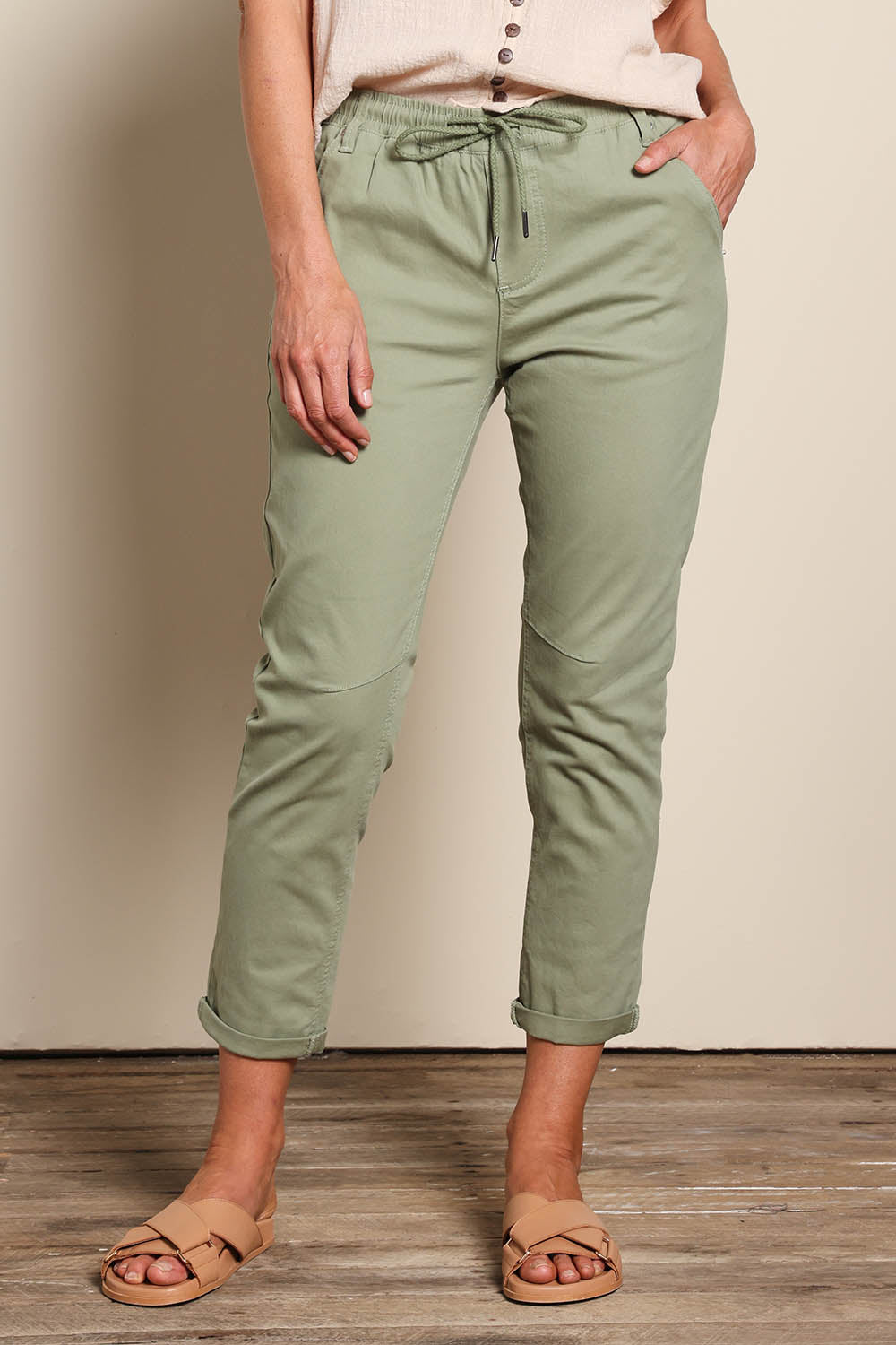 Robin Drawstring Pull On Pant - Khaki