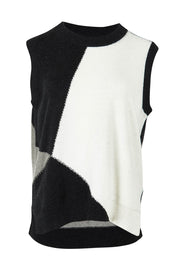 Product shot of the Diamond Dapper Cotton Cashmere Vest in colour Charcoal, from the front