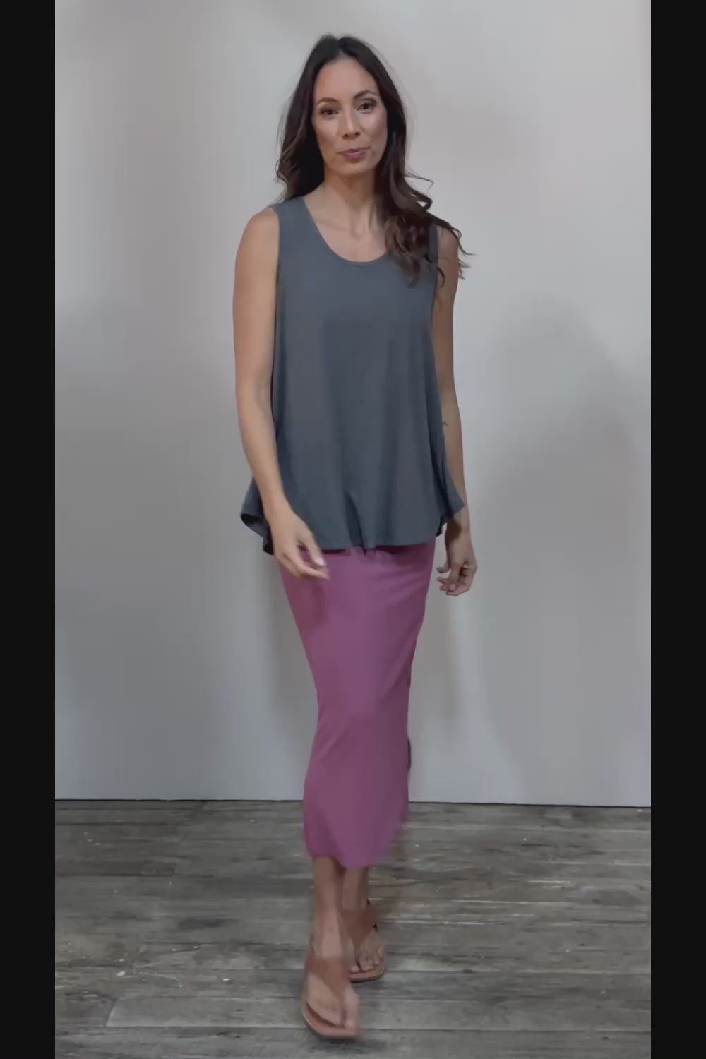 The Pack & Go Luxe Bamboo Pull On Maxi Skirt - Smokeyrose