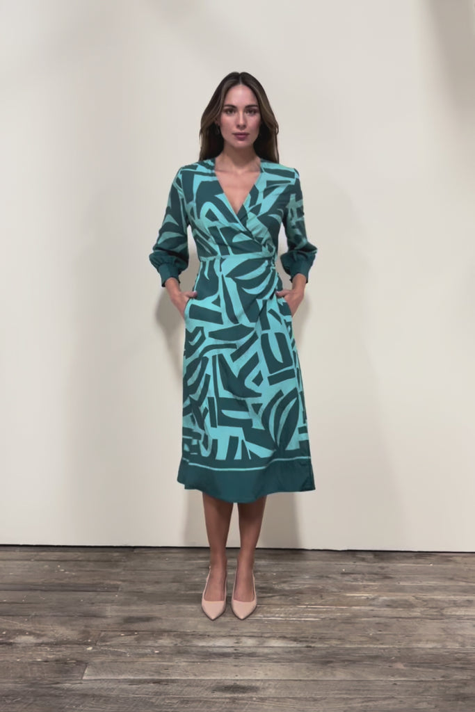 The Printed Wrap Dress - Abstract