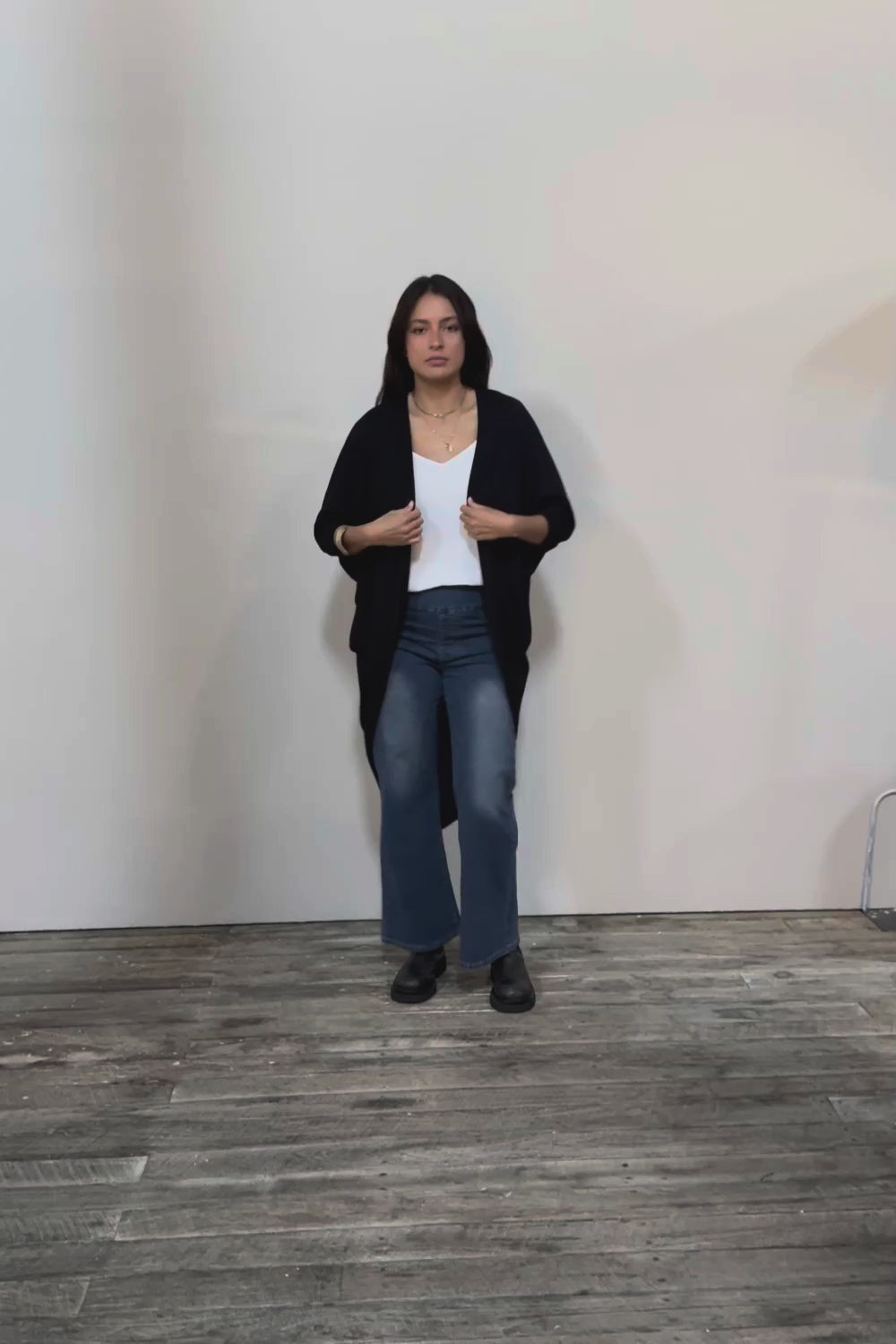 Falling For You Cardi - Black