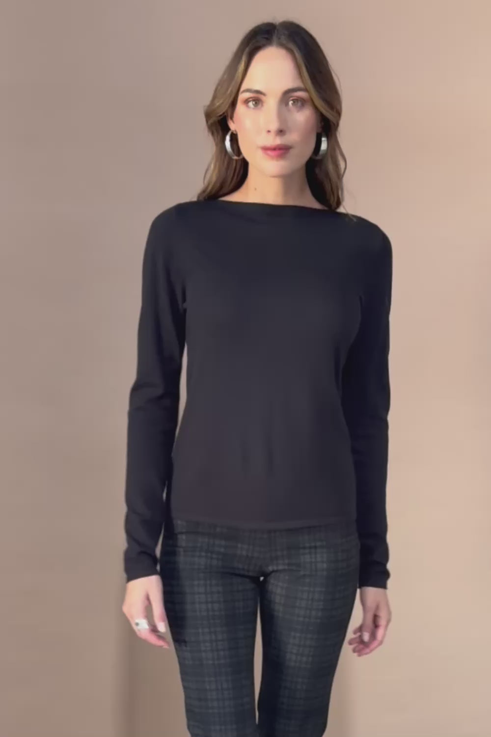 The Soft Boat Neck Knit – Black