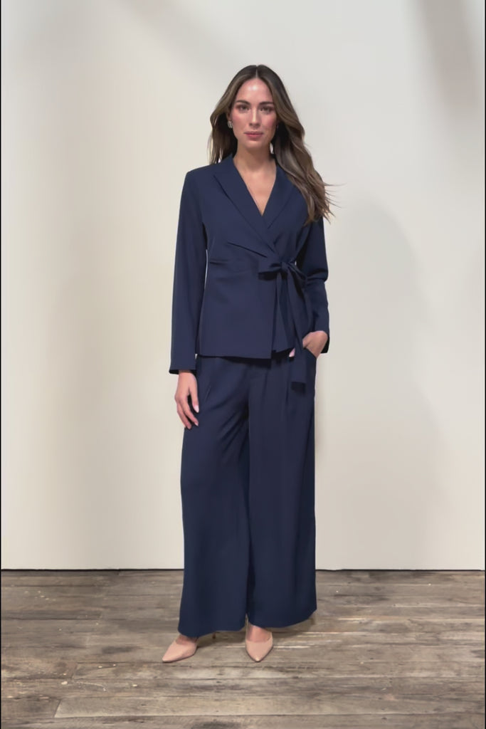 The Soft Suiting Lined Blazer – Navy