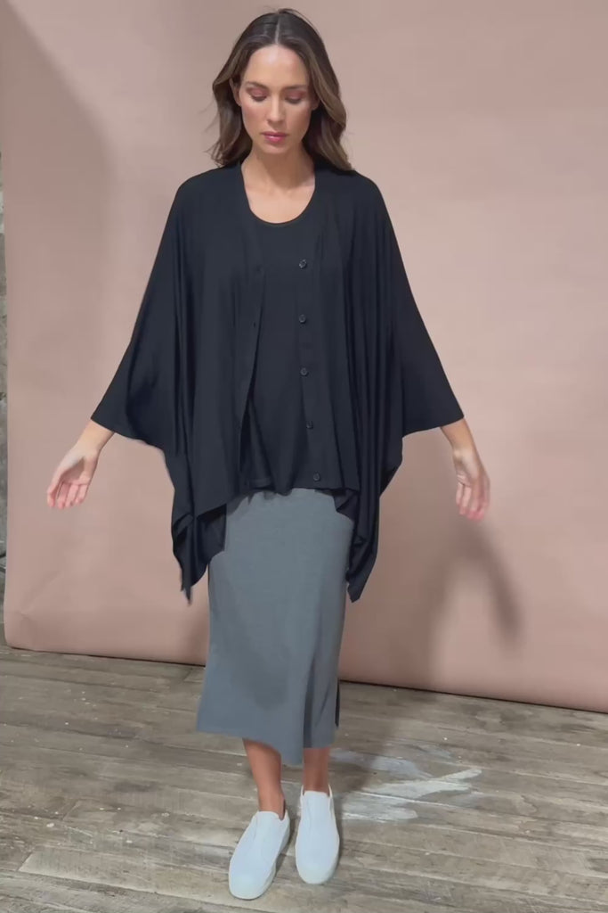 The Pack & Go Luxe Bamboo Shrug - Black