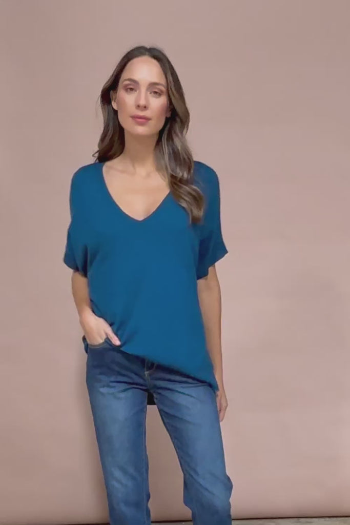 The All Season V Neck High Low Tee - Blueocean