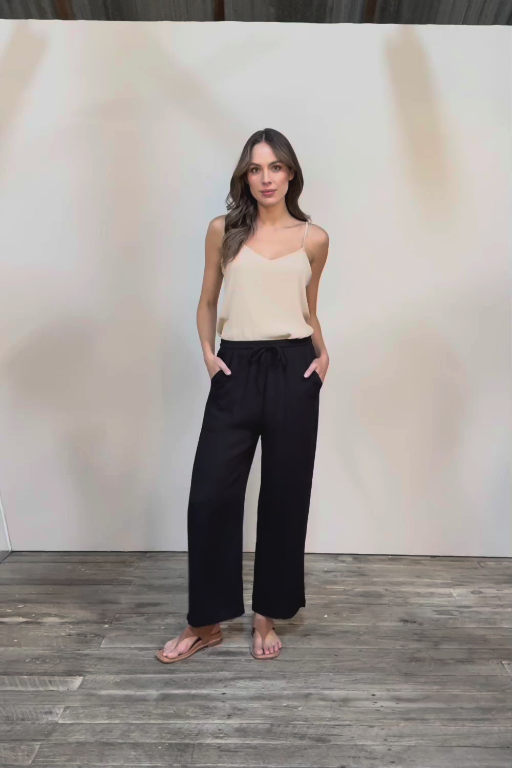 The Must Have Linen Look Pull on Pant - Black