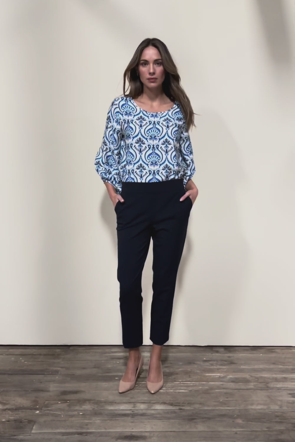 The Tapered Pull On Stretch Pant – Navy