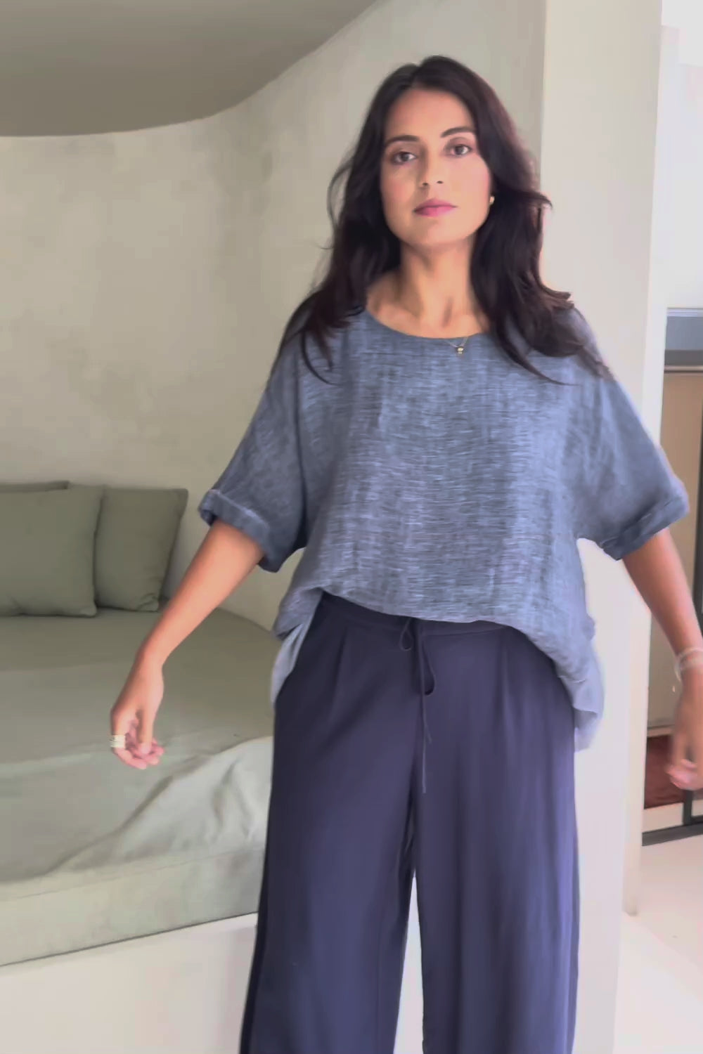 Summer Daze Linen Blend Pull On 3/4 Pant - Navy