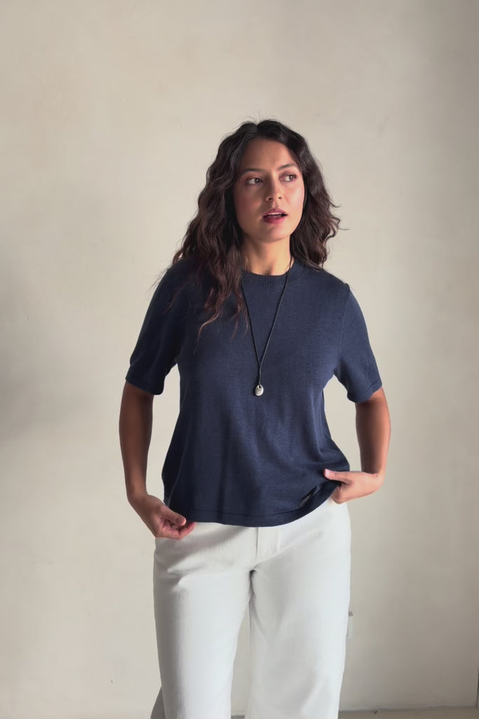 Linen Lyocell Textured Knit Tee – Blue