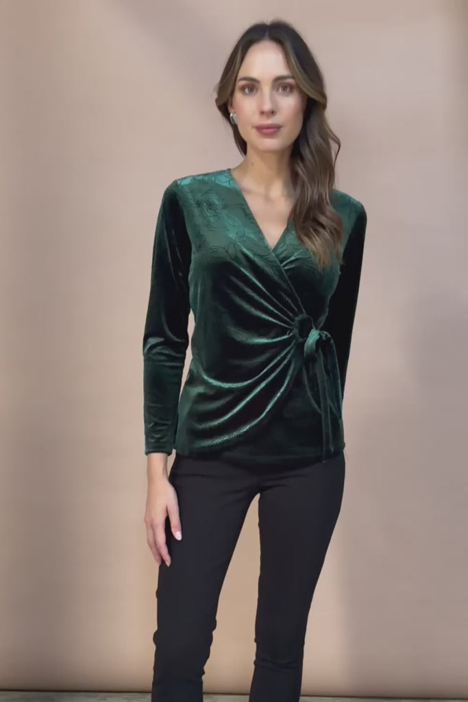 The Embossed Velvet Side Ring Detail Top – Bottlegrn