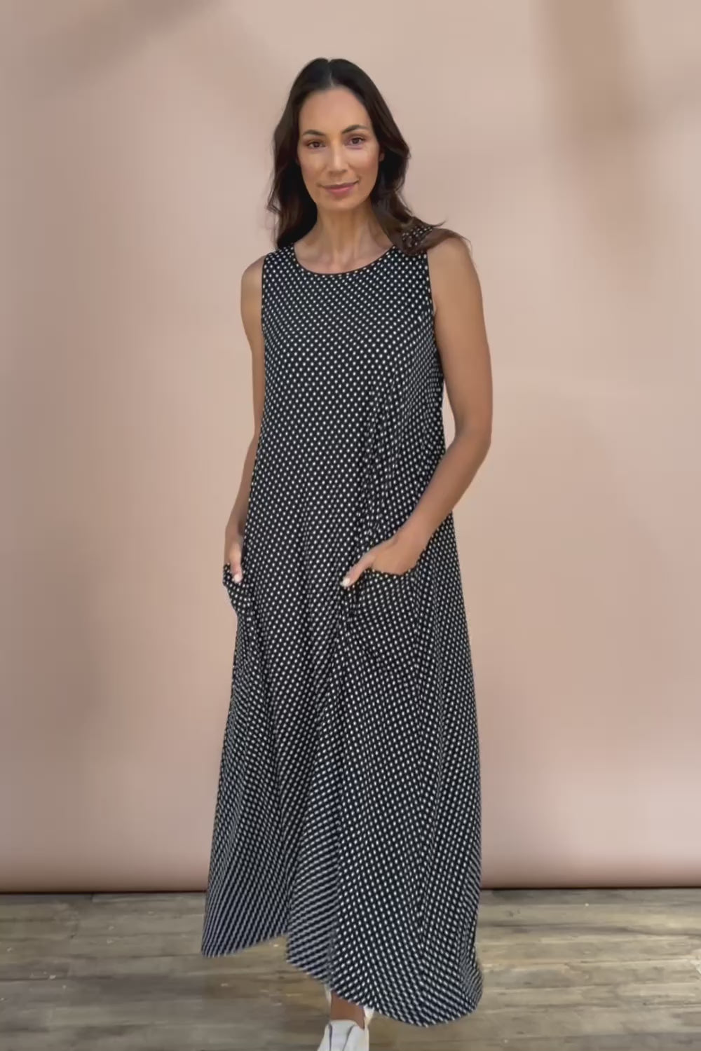 The Easy Wear Print Maxi Dress - Blackspot