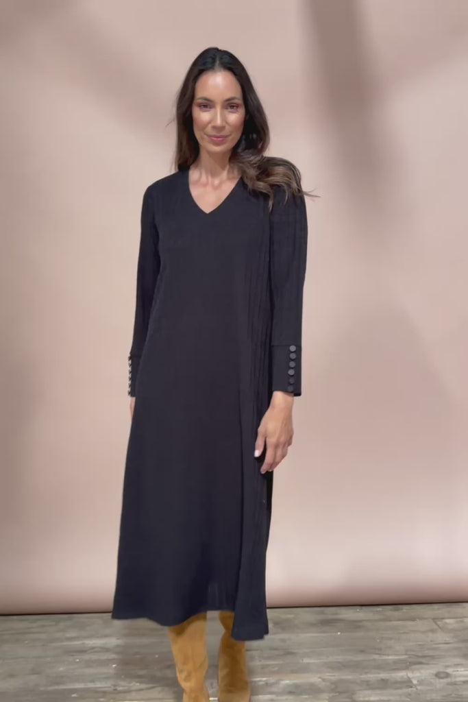 The Easy Wear Knit Dress - Black