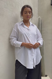 Relaxed Elegance Boyfriend Shirt - White
