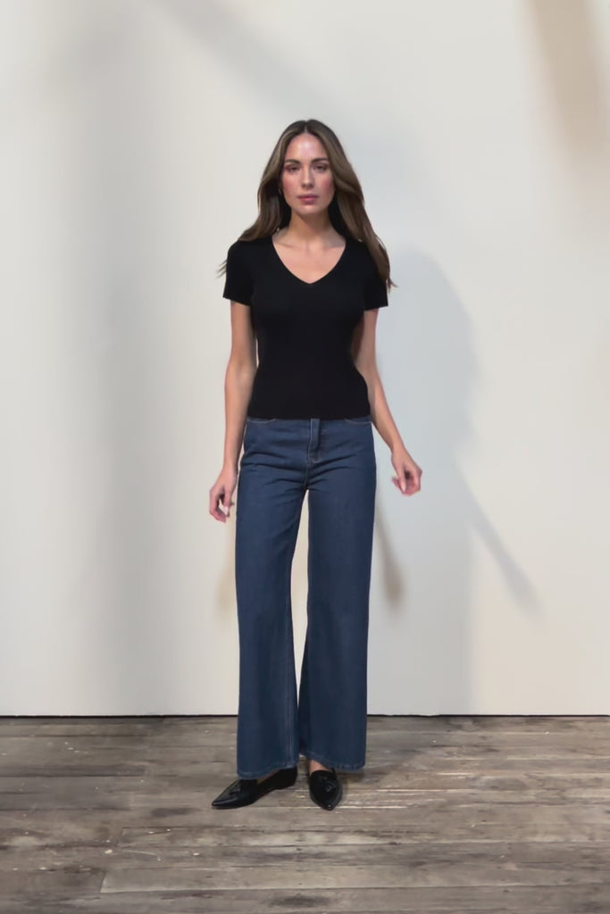 The Reversible Rib Knit Top – Black